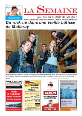 cette pauvre vieille vivait dans une immense batisse Book